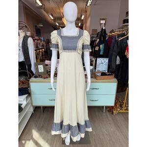 1970s Rare Gunne Sax Blue Gingham Prairie Dress